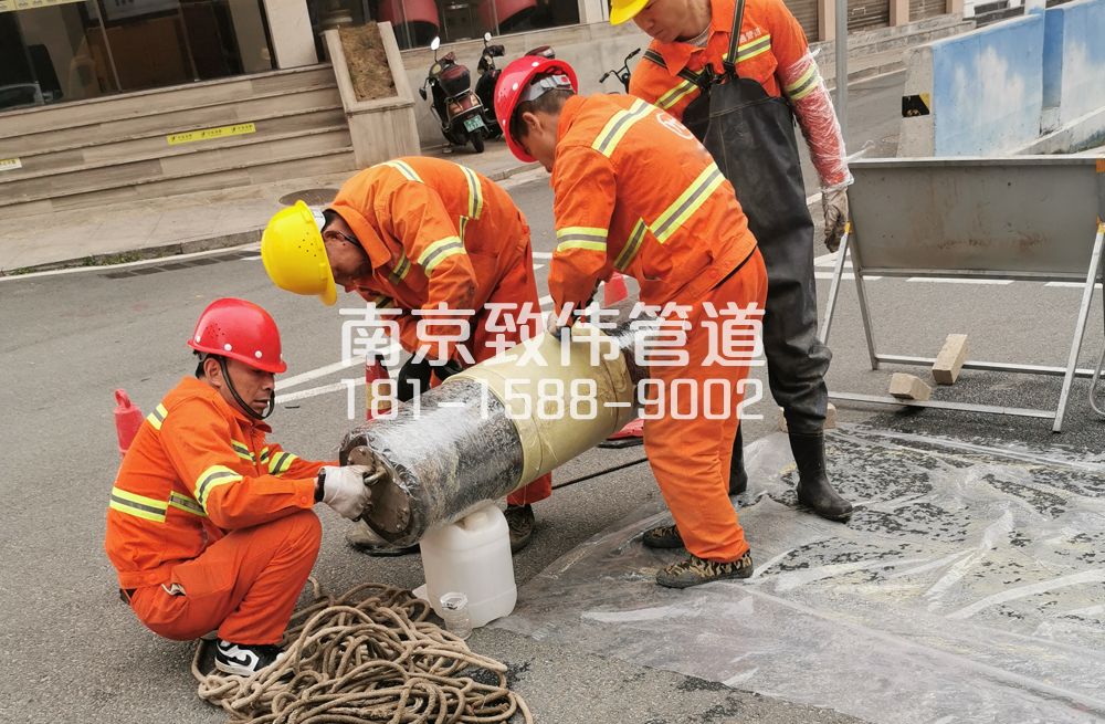 下坝村管道修复