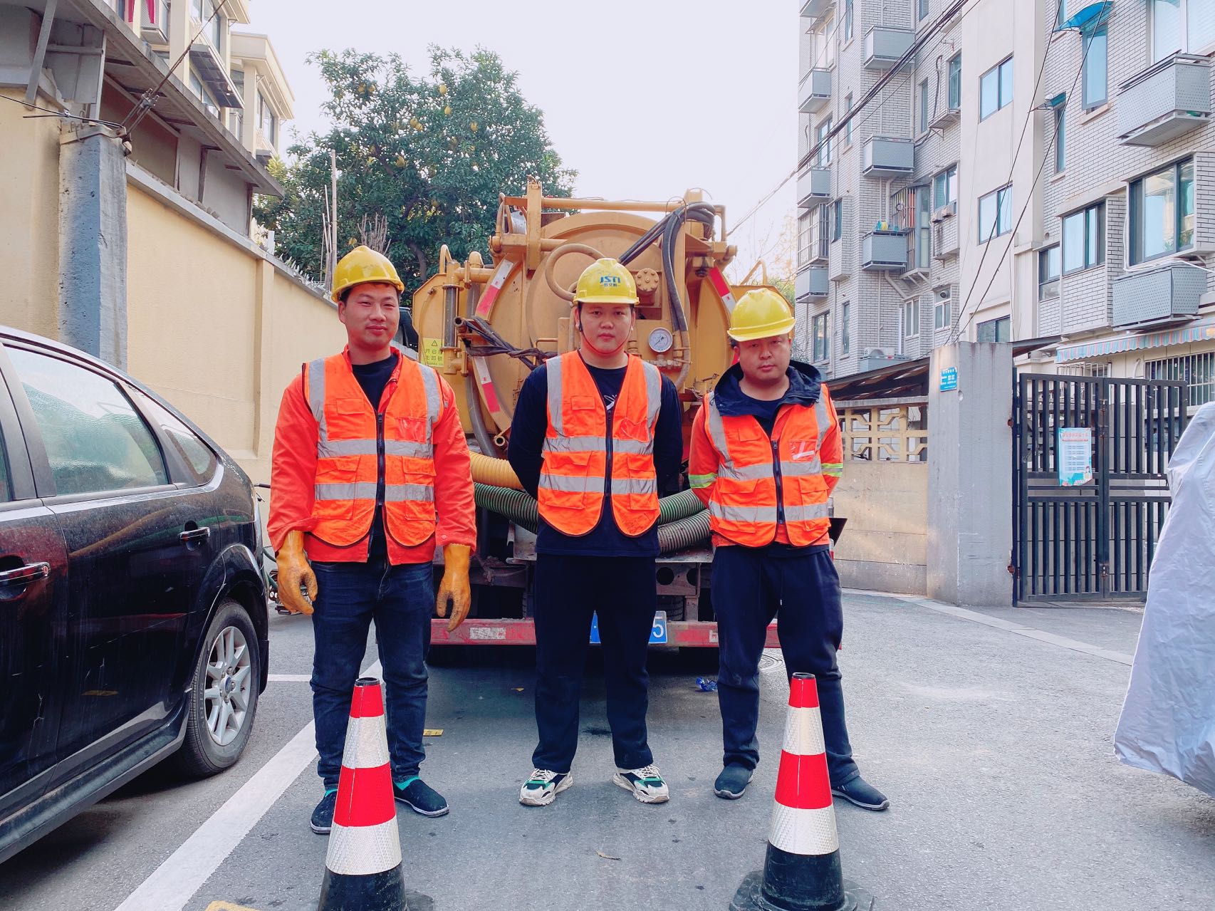 下坝村南京某小区管道清淤检测施工